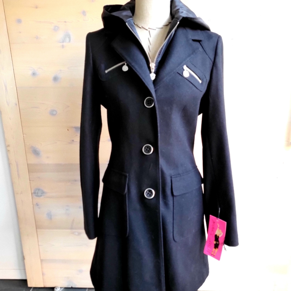 NWT Betsey Johnson lined, convertible wool coat with removeable hood